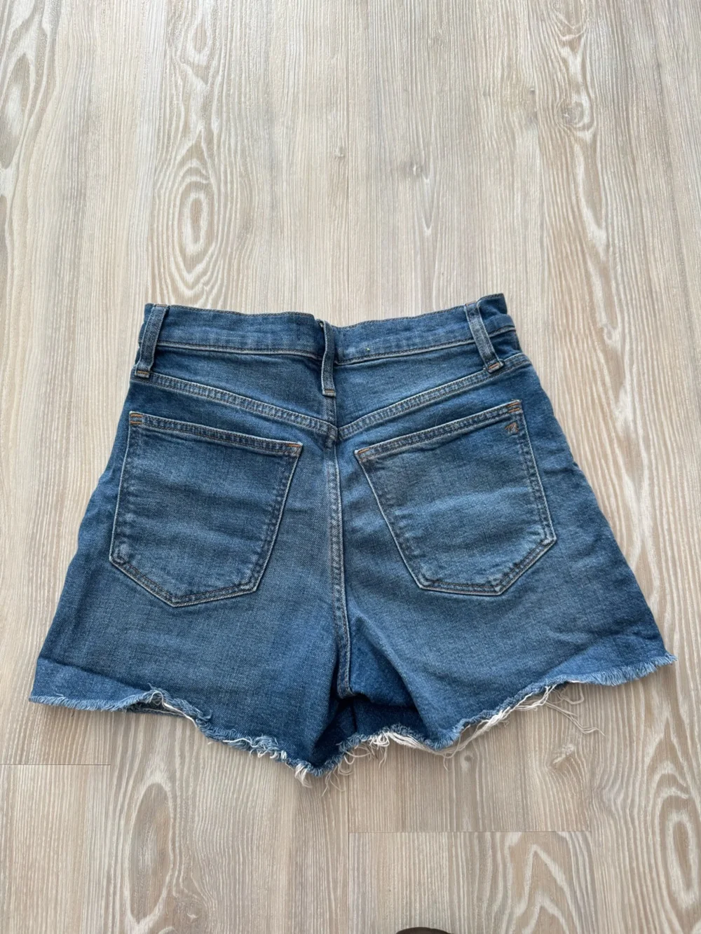 Madewell HR Denim Shorts 25
